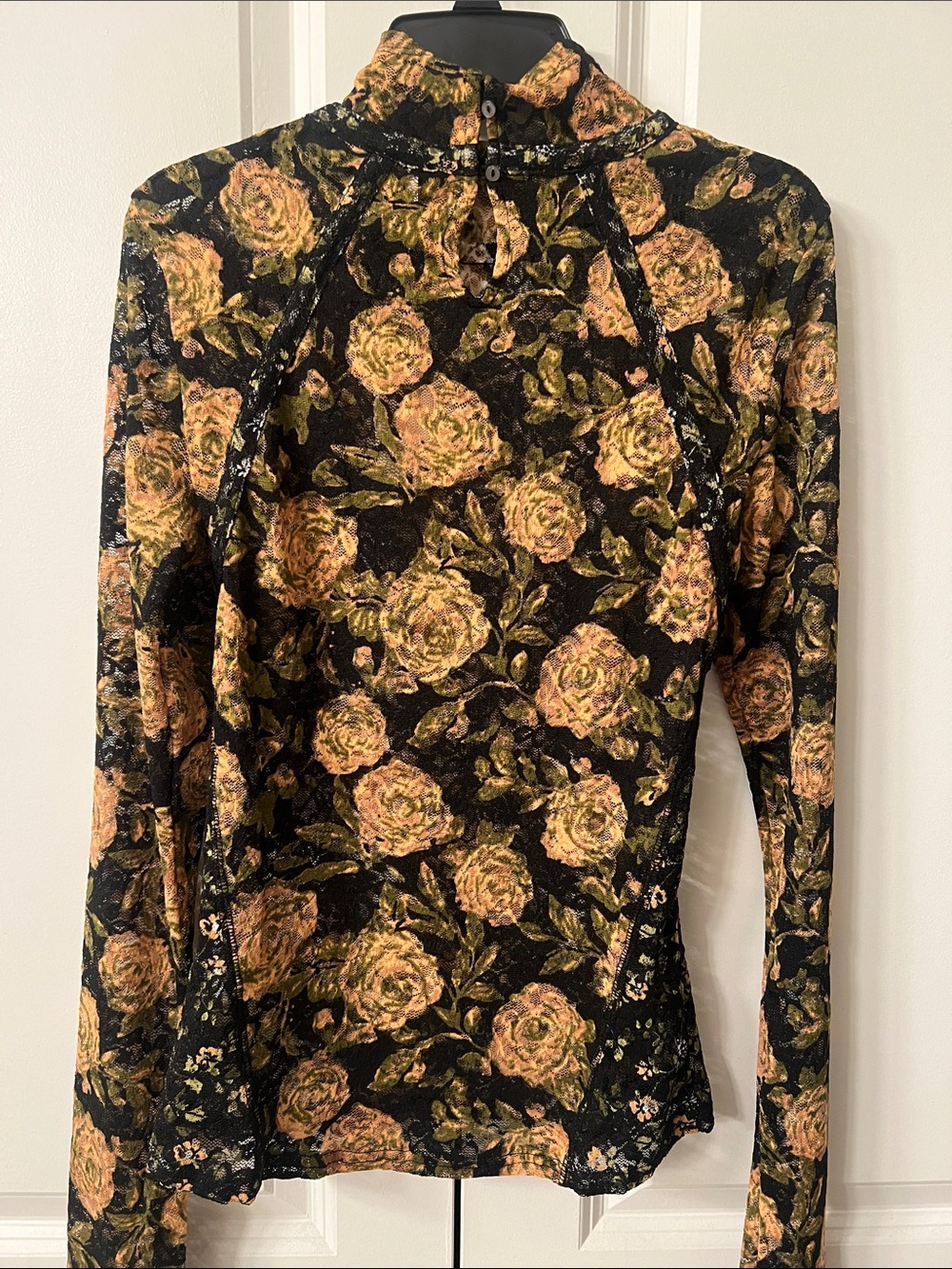 NWT!! Free People: Lyric Sheer Lace Long Sleeve Turtleneck Top (Small) - Picture 3 of 6